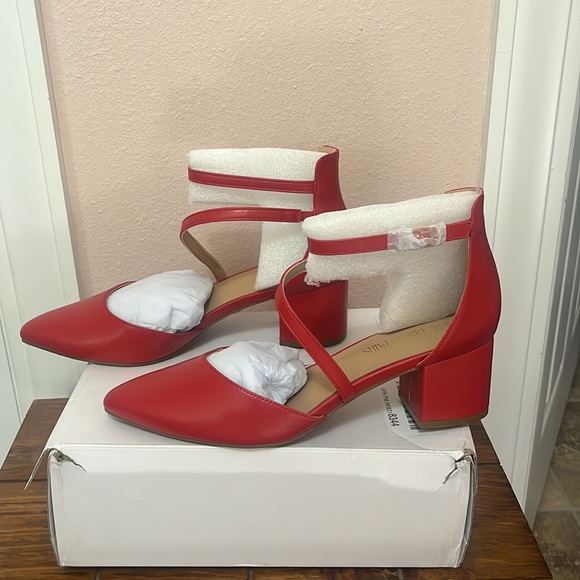 Dream pairs read, low heel pumps - Picture 3 of 5